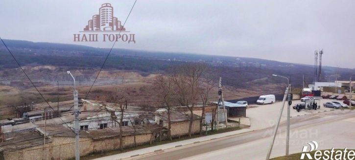 3-комн квартира улица Челнокова, 64,  д. 64