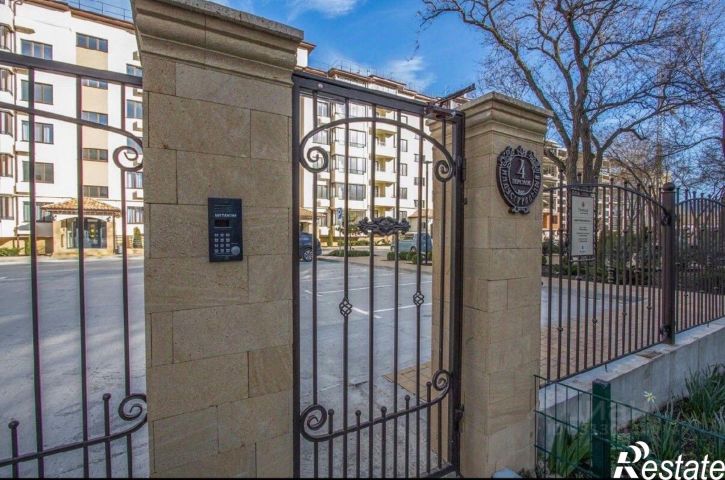 3-комн квартира в новом доме Индустриальный переулок, 4,  д. 4
