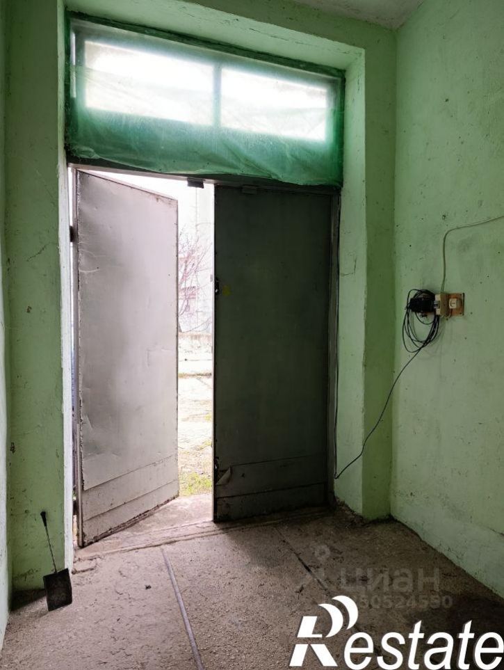 Склад Симферопольское шоссе, 32,  д. 32