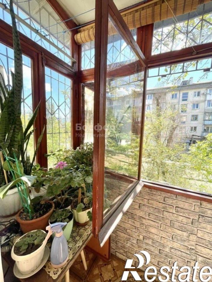 1-комн квартира улица Гарнаева, 66,  д. 66