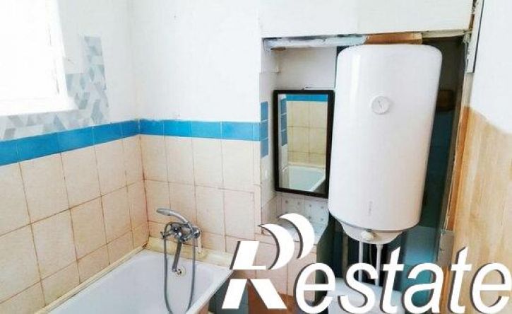 1-комн квартира улица Первушина, 30,  д. 30