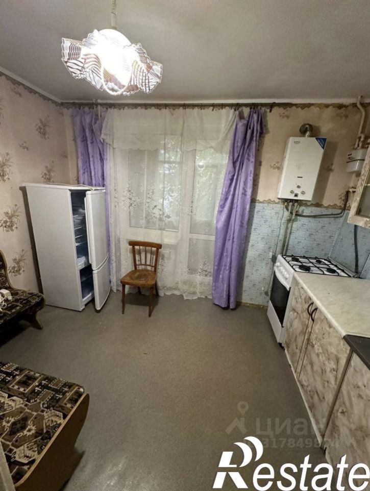 2-комн квартира улица Челнокова, 80Б,  д. 80Б