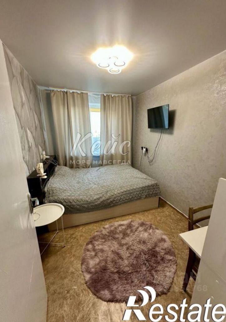 3-комн квартира Симферопольское шоссе, 33Б,  д. 33Б