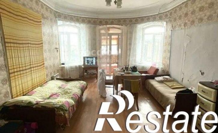 6-комн квартира улица Кочмарского, 36,  д. 36