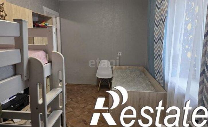 3-комн квартира Симферопольское шоссе, 33Б,  д. 33Б
