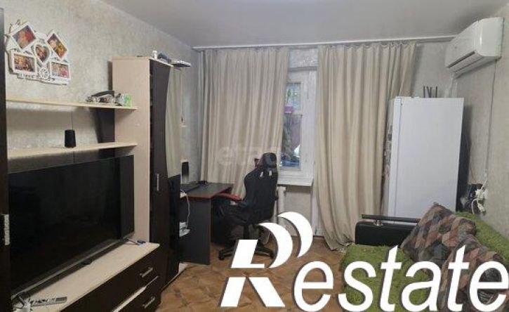 3-комн квартира Симферопольское шоссе, 33Б,  д. 33Б