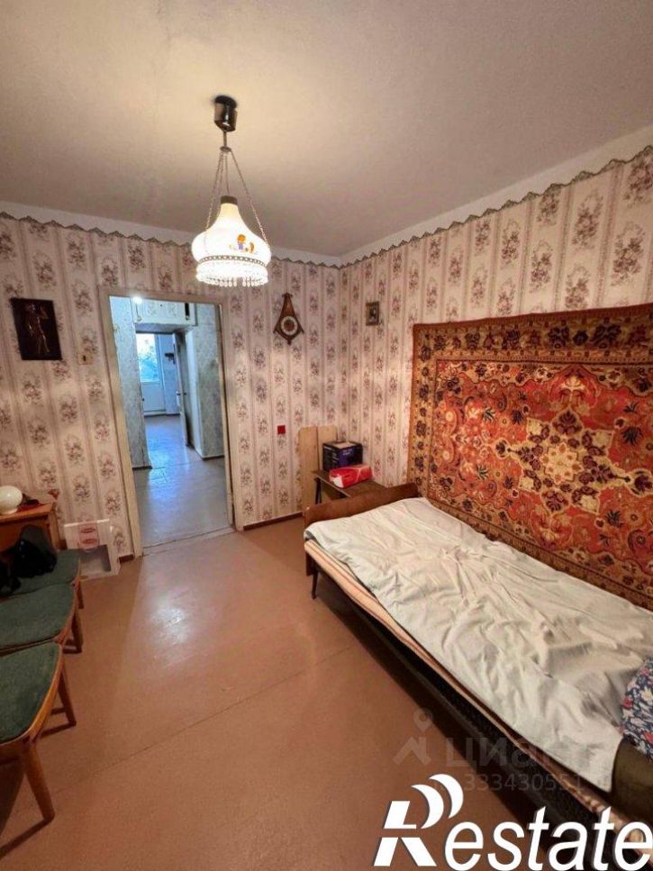 3-комн квартира улица Челнокова, 74,  д. 74