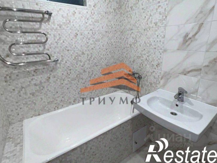 2-комн квартира улица Первушина, 26,  д. 26