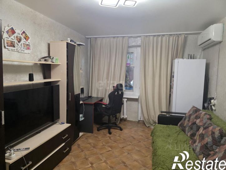 3-комн квартира Симферопольское шоссе, 33Б,  д. 33Б