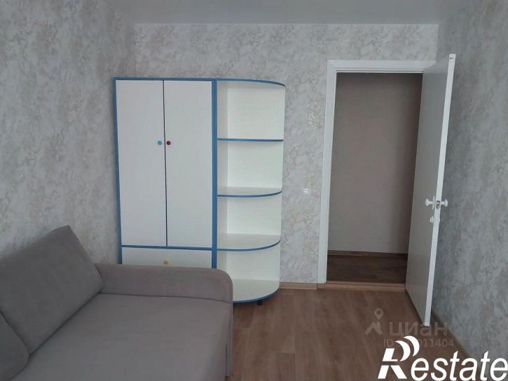 3-комн квартира улица Челнокова, 90,  д. 90