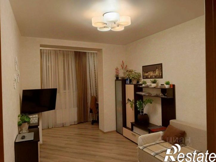2-комн квартира улица Гарнаева, 63И,  д. 63И
