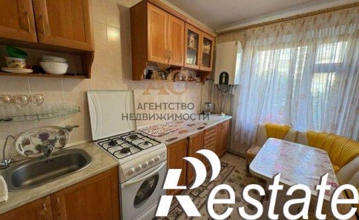 3-комн квартира бульвар Старшинова, 8А,  д. 8А