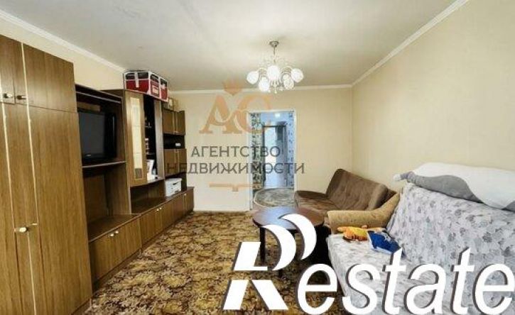 2-комн квартира улица Челнокова, 74,  д. 74