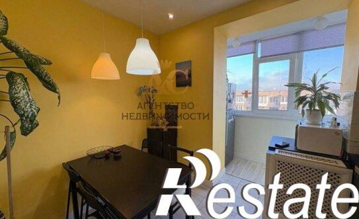 2-комн квартира улица Гарнаева, 63Д,  д. 63Д