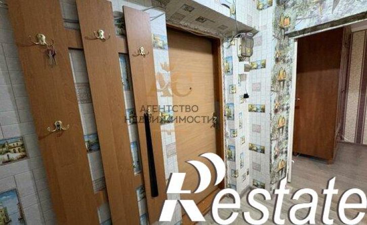 2-комн квартира Керченское шоссе, 20,  д. 20