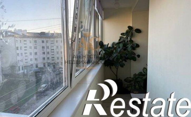 2-комн квартира улица Гарнаева, 63Д,  д. 63Д