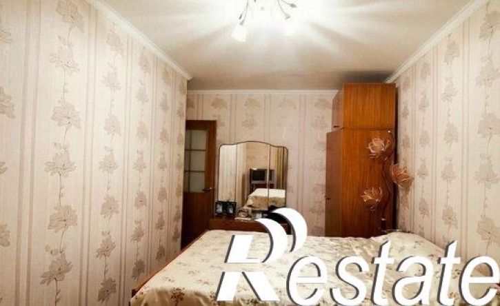 3-комн квартира улица Челнокова, 70,  д. 70