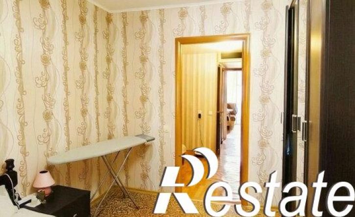 3-комн квартира улица Челнокова, 70,  д. 70